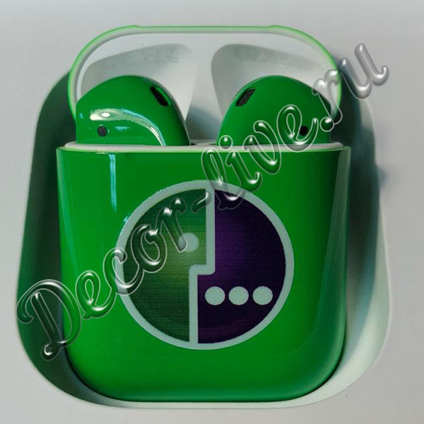 Зеленые наушники Apple AirPods 2