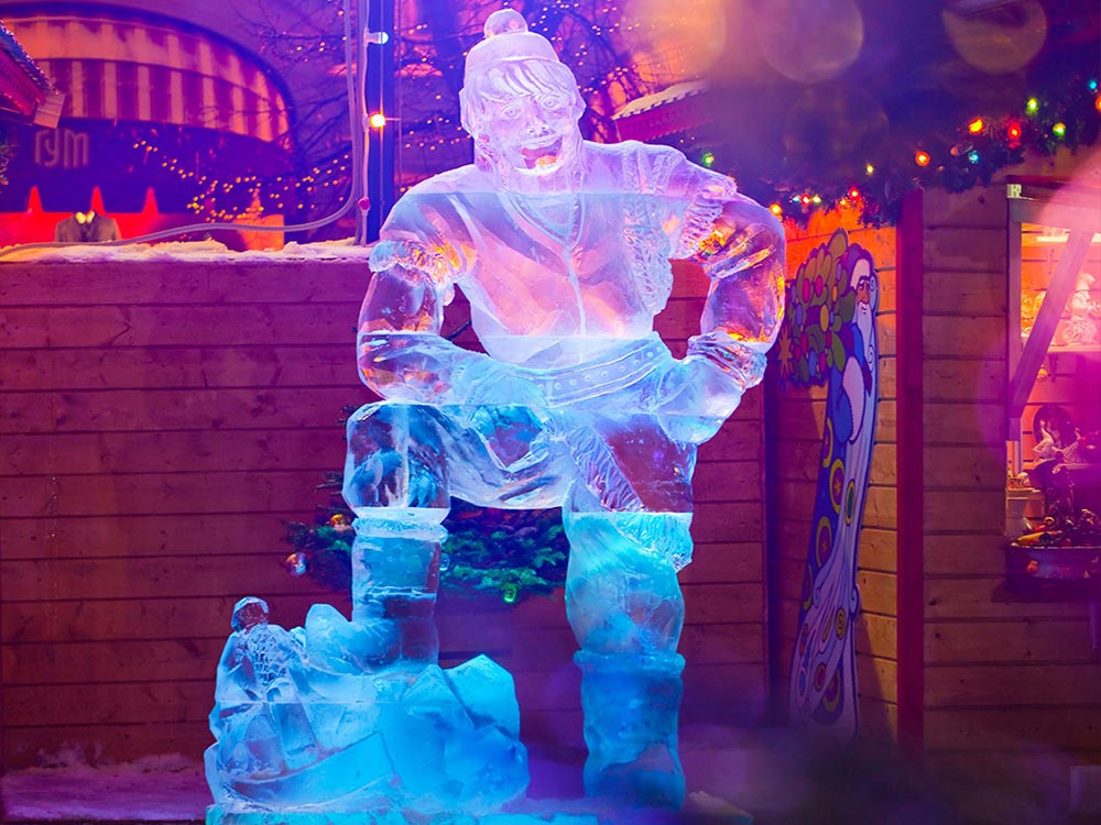 Ледяные скульптуры, фигуры из льда